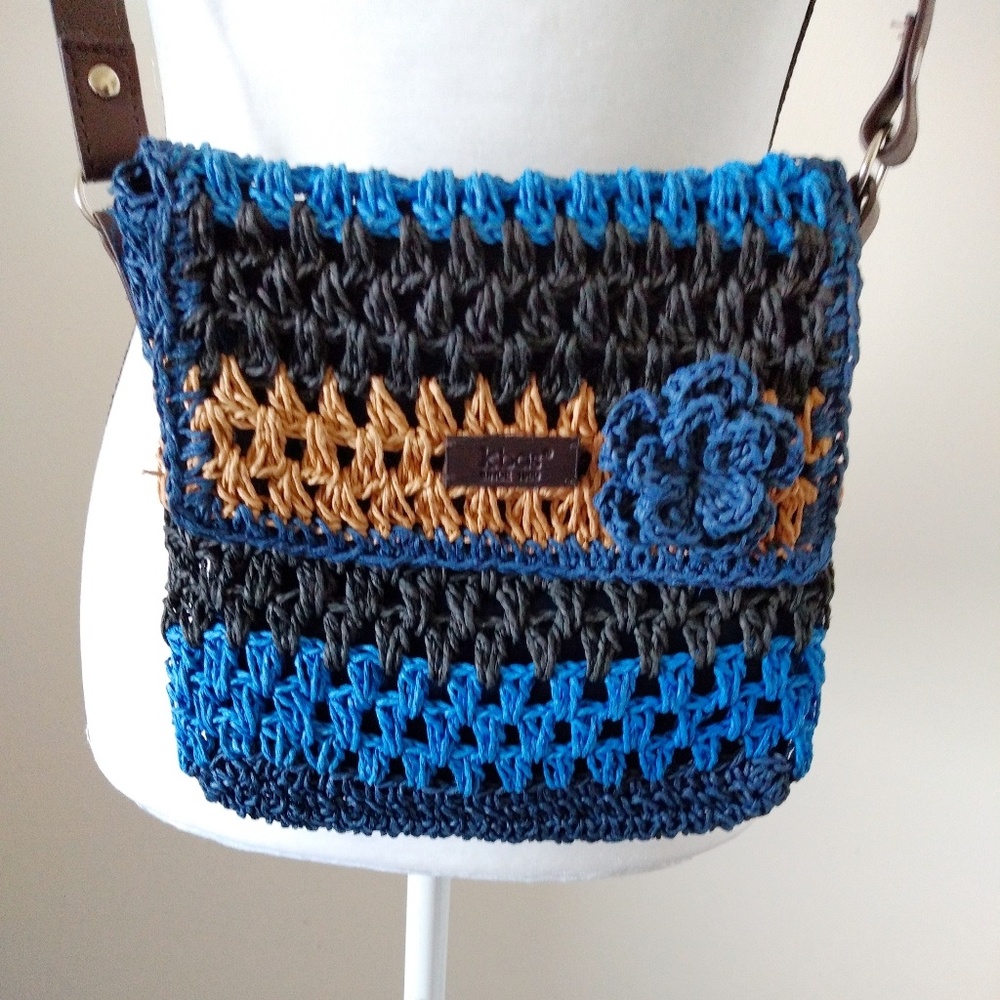 KBAS Straw crossbody purse